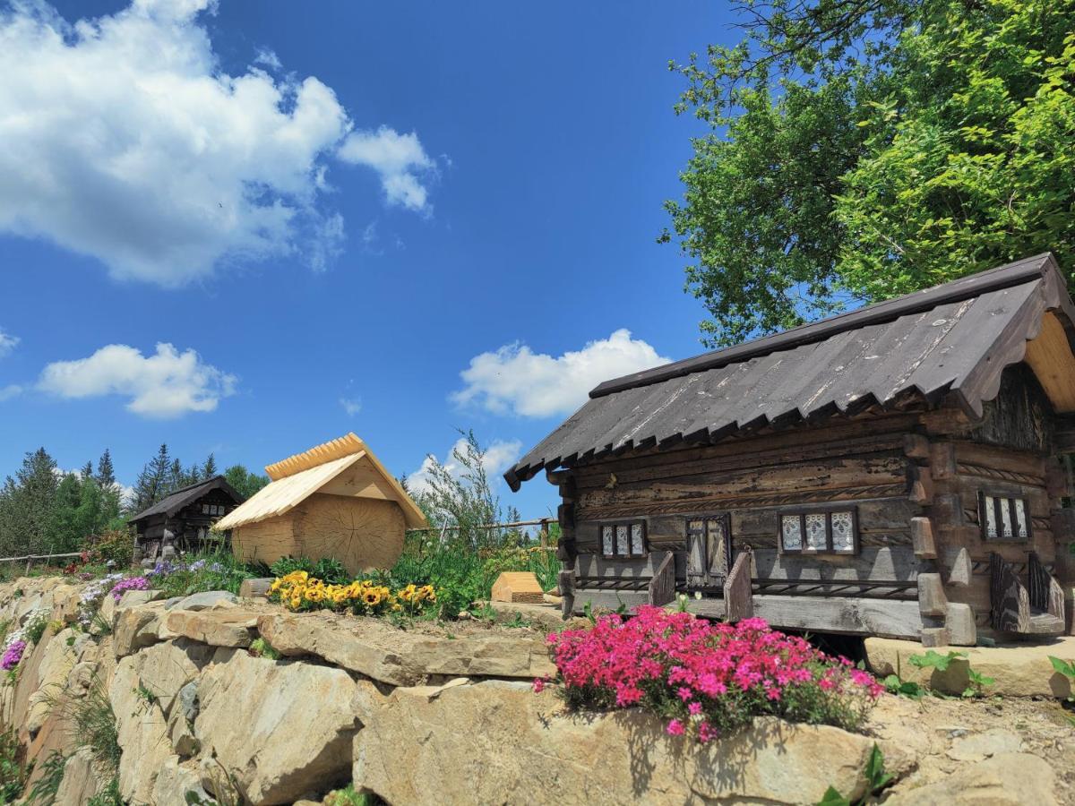 Wrzosowy Dwor - Spa Skomielna Czarna Екстериор снимка