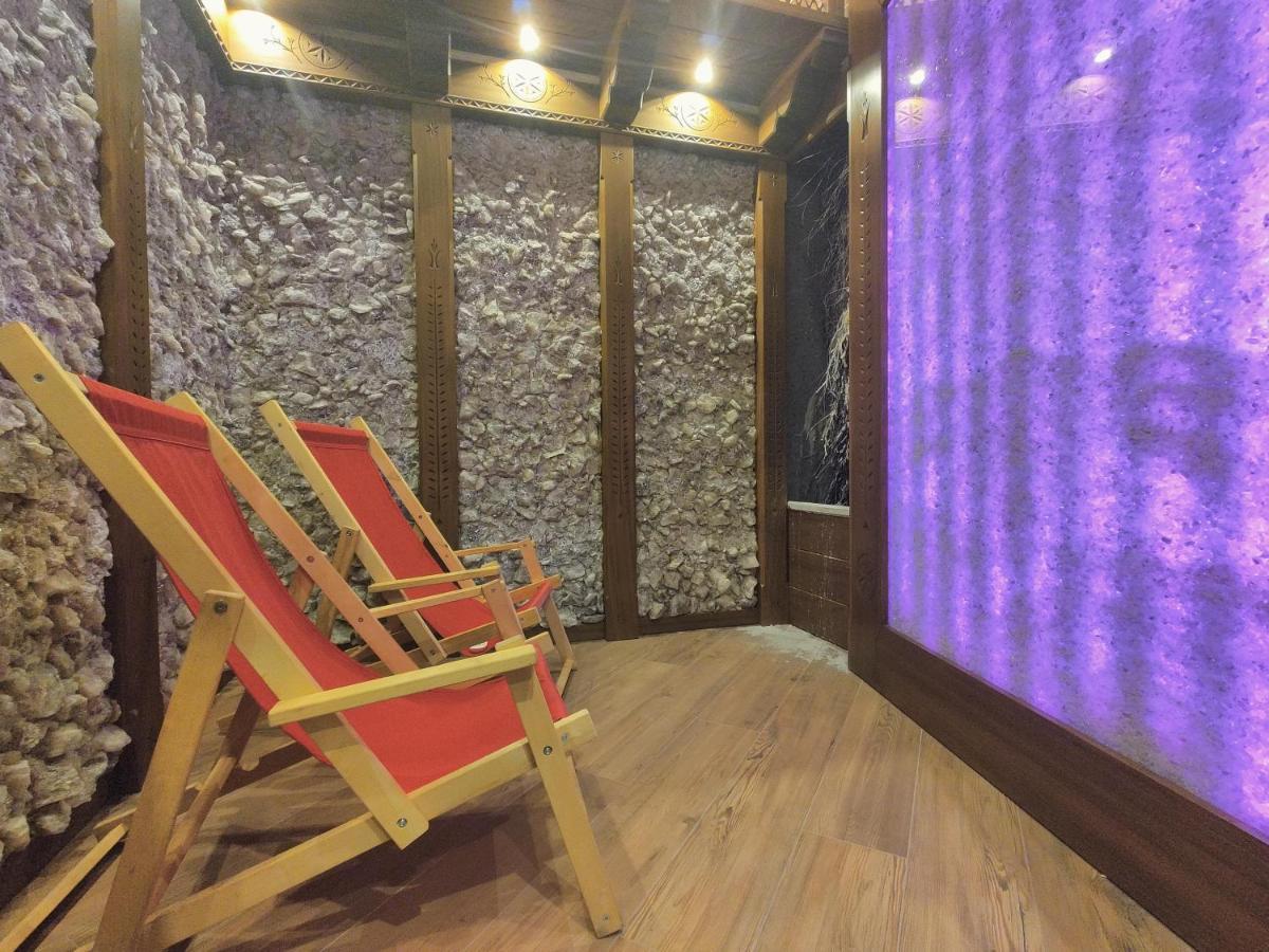 Wrzosowy Dwor - Spa Skomielna Czarna Екстериор снимка